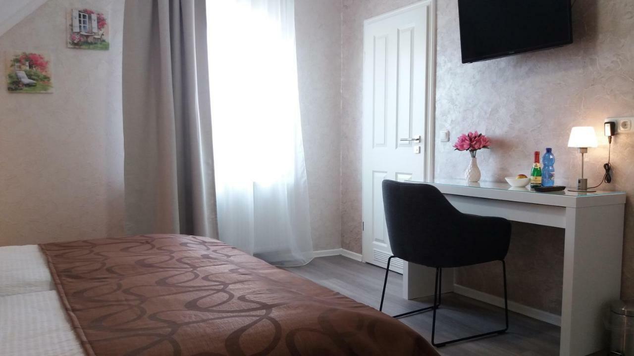 Mueller Residenz Zur S-Bahn Karlsfeld Hotel Kültér fotó